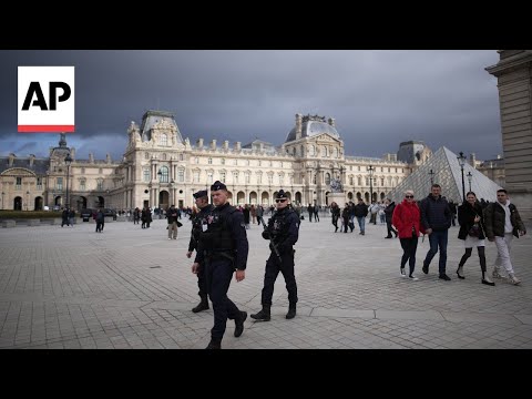 Two suspects arrested in connection with Louvre museum robbery