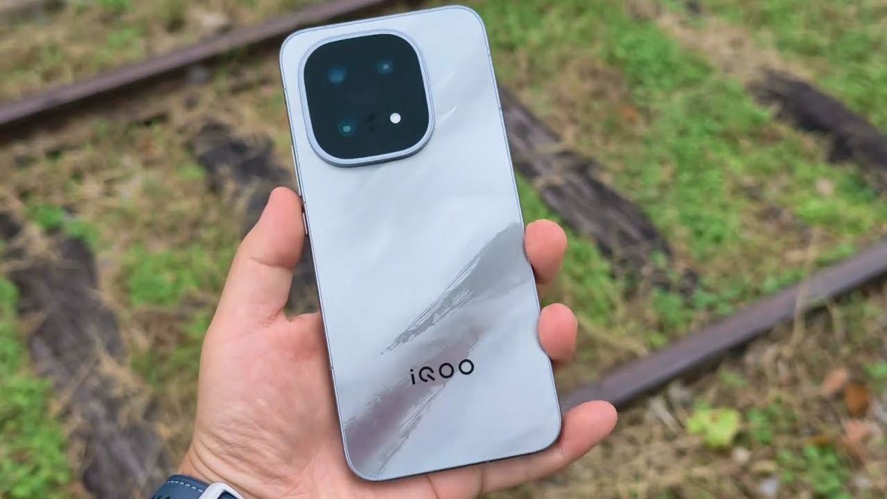 iQOO 15 Camera & Gaming Review ๐ฑ
