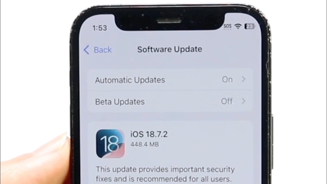 iOS 18.7.2 on iPhone XS: Awesome Update!
