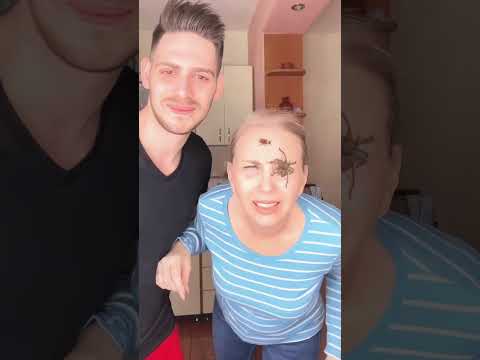 Funny prank #prank #funny #funnyprank #prank #viral #trending #scareprank #scared #haha #use #fyp