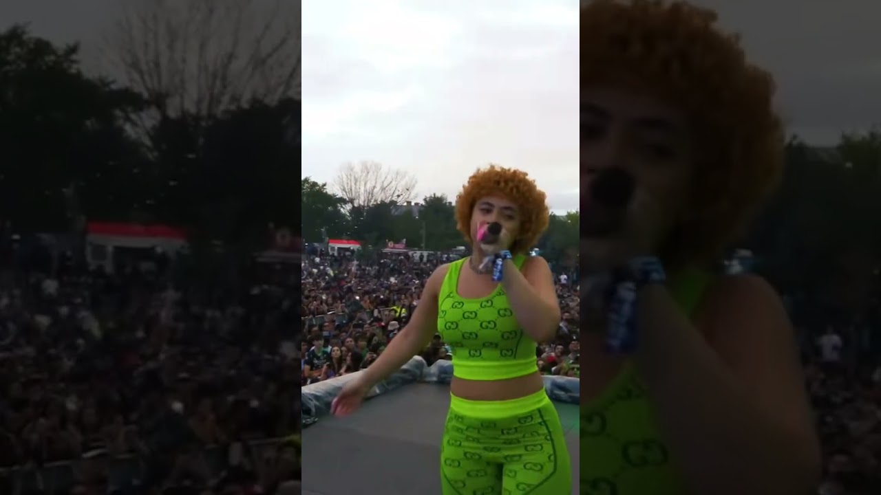 Ice Spice Shines at Rolling Loud Toronto '22 β¨