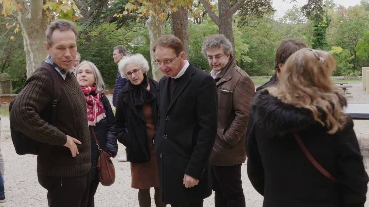 Inauguration de l'œuvre artistique inspirée des pavages de Penrose au CIRM 🎨