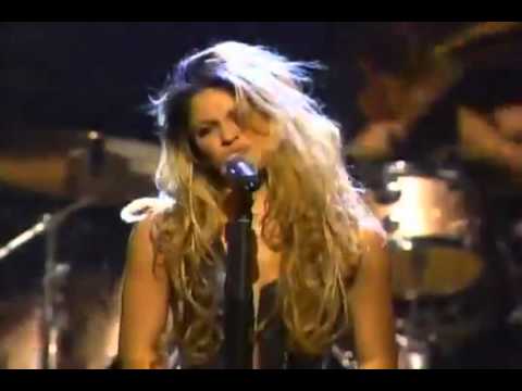 Shakira - Dude (Looks Like A Lady) [Live at Mtv Icon Aerosmith HD