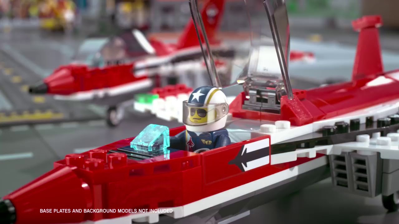 Lego City 2016 Airport Commercial