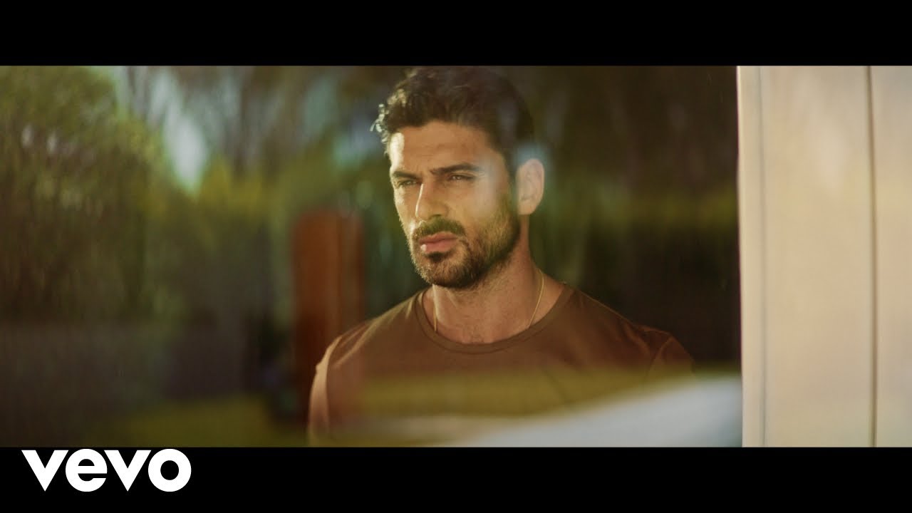 Michele Morrone's 'Hard For Me' Official Music Video 🎶 – Watch Now!