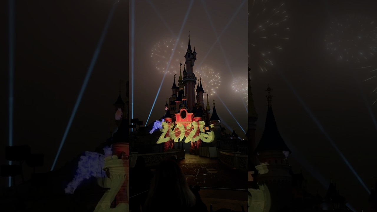 Disneyland Paris NYE Fireworks 2024-2025 🎆