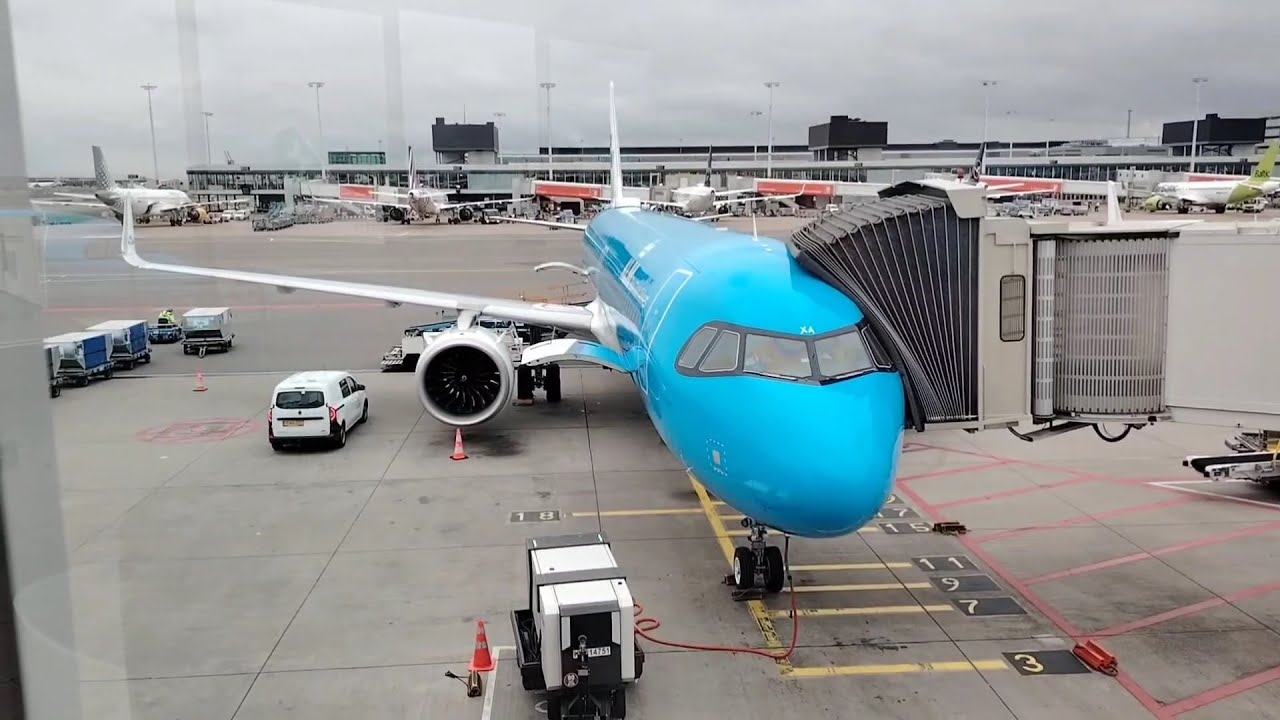KL1369: Amsterdam to Budapest on KLM Airbus A321neo ✈️