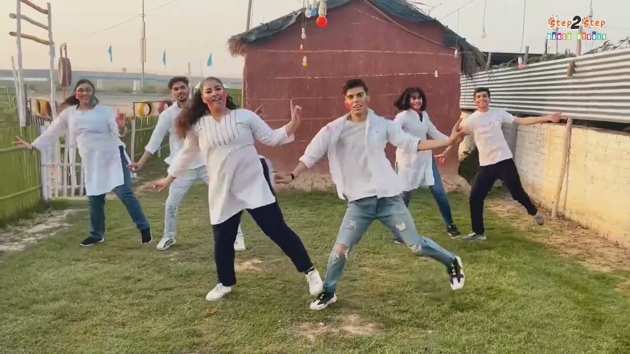 Dance Choreography to 'Do Me A Favour' | Holi Celebration with Akshay Kumar & Priyanka Chopra