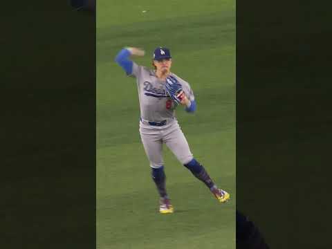 Dodgers Turn Game Ending Double Play to Force Game 7 in 2025 World Series!
