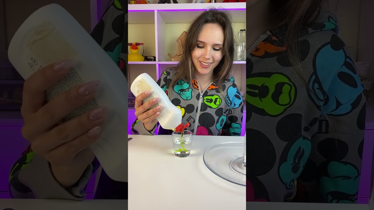 😂 Цветной вулкан. Или он белый?