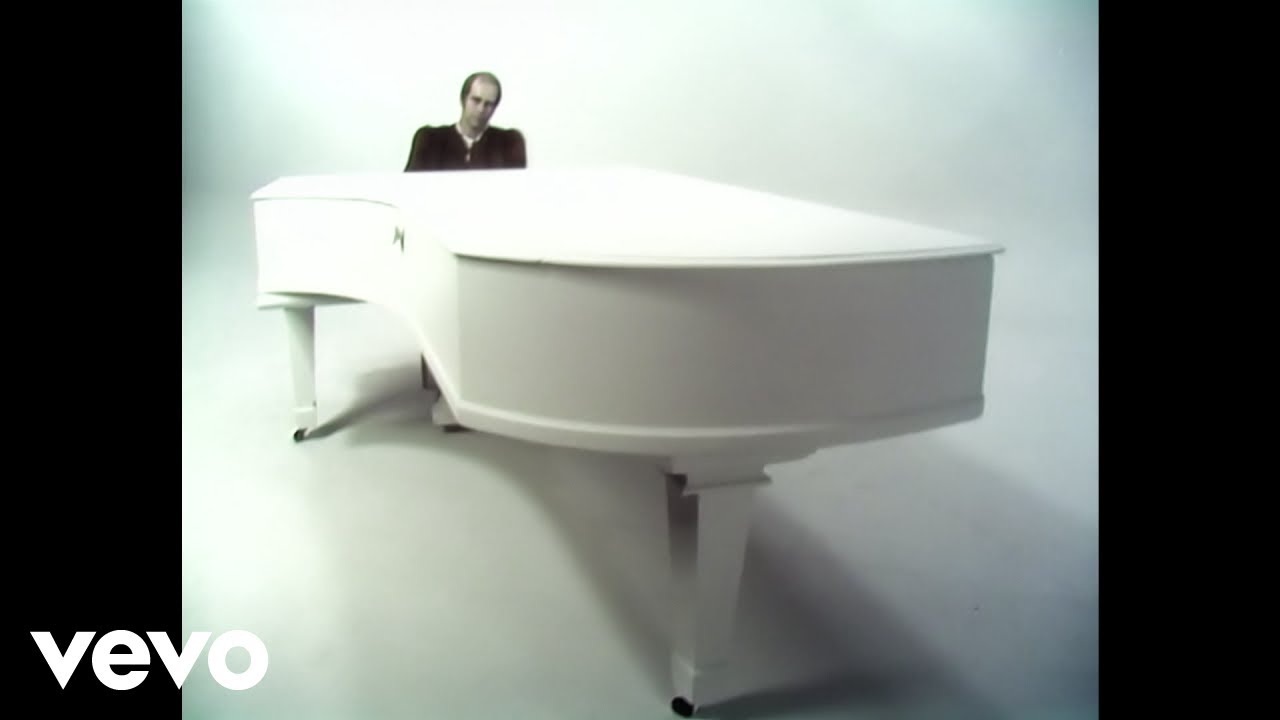 Elton John Performs 'Sorry Seems To Be The Hardest Word' | New Album 'The Lockdown Sessions' 🎶