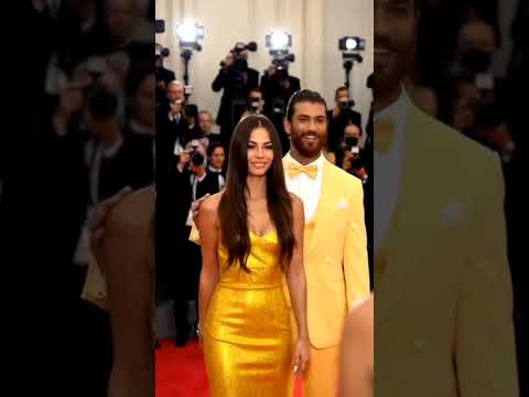 Sanem × Can Yaman 🥰 #erkencikus #canyaman #demetözdemir #love