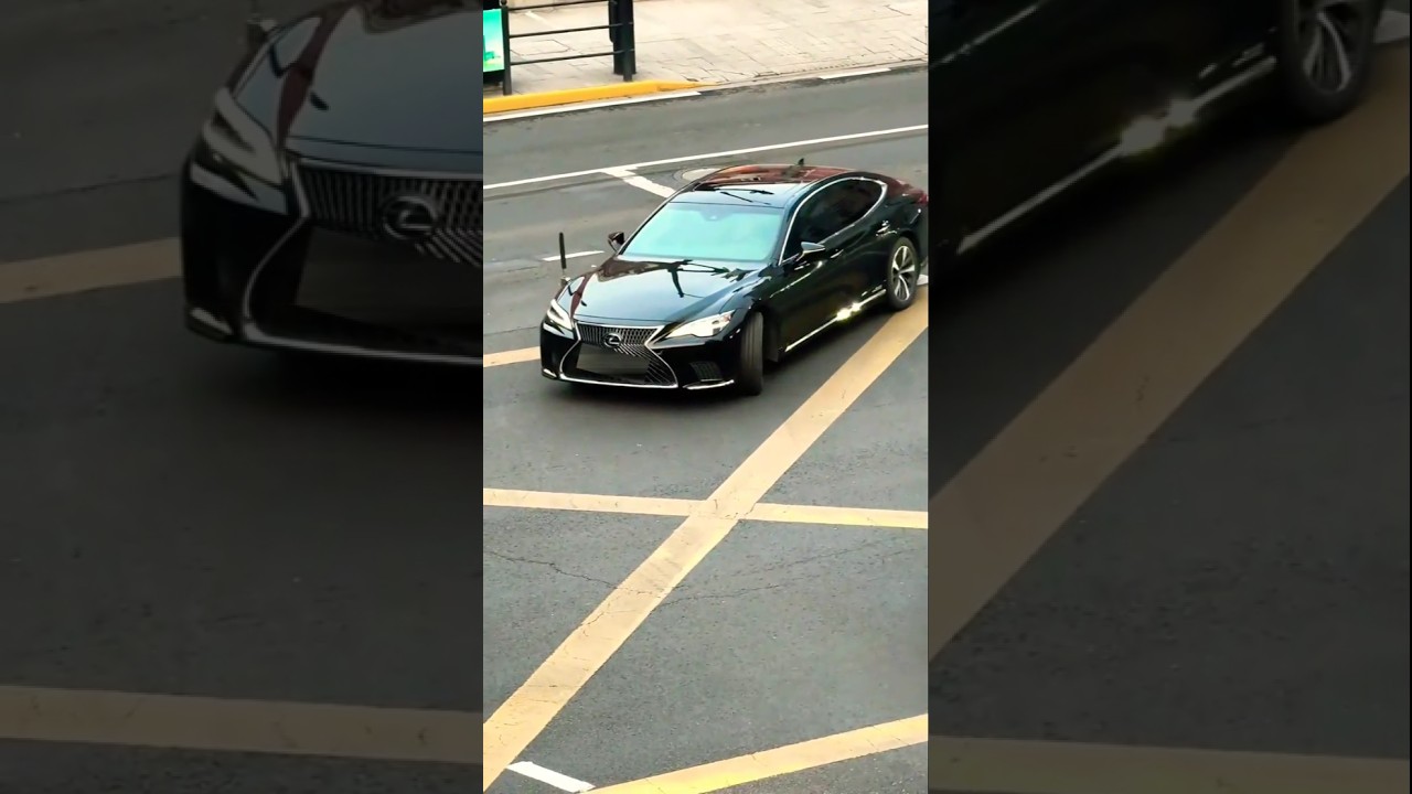 2025 Lexus LS 500 Hybrid: Luxury & Power 🚗