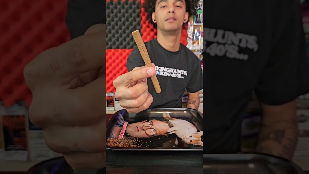 Master the Art of Rolling a Perfect Blunt in Just 60 Seconds 🚬