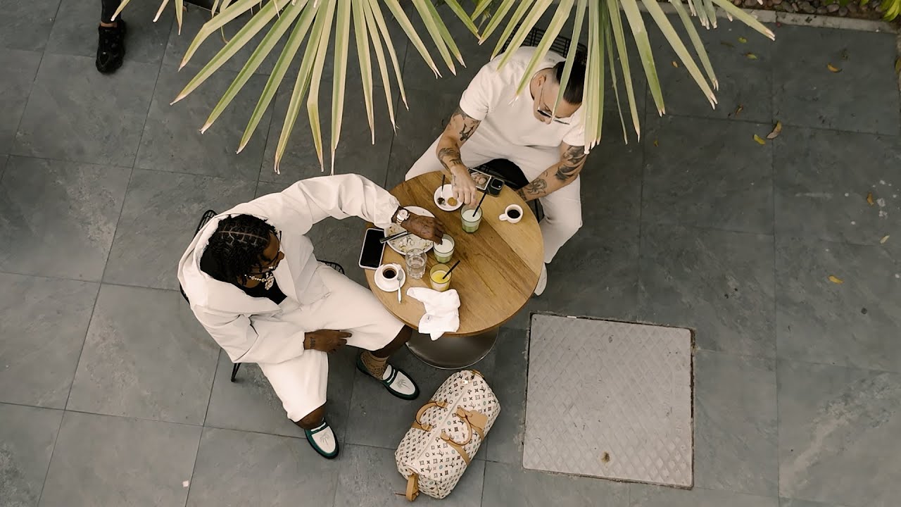 RAF Camora & Reezy - CONNECTED 🎶 Stream the New Hit Now!