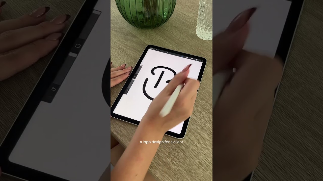 A day in my life as a Brand Designer 🧃👀