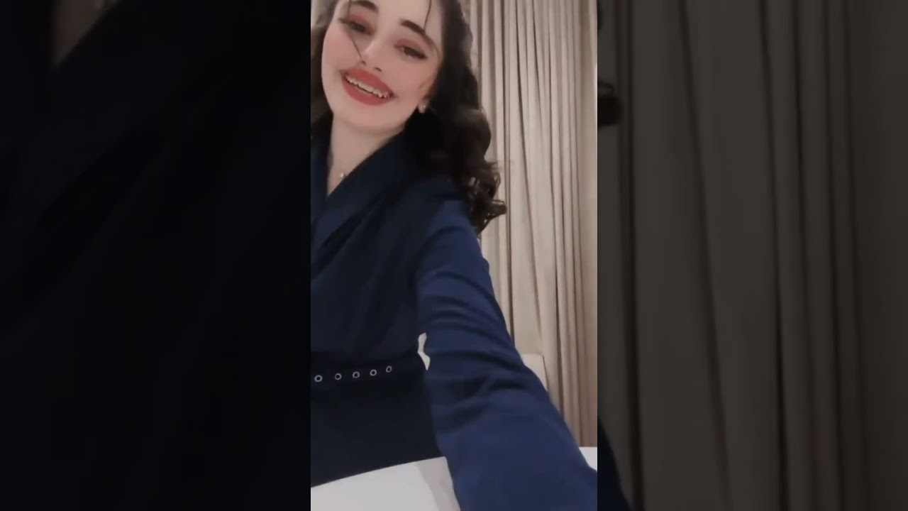 مبسمك يضيء يومك 😊