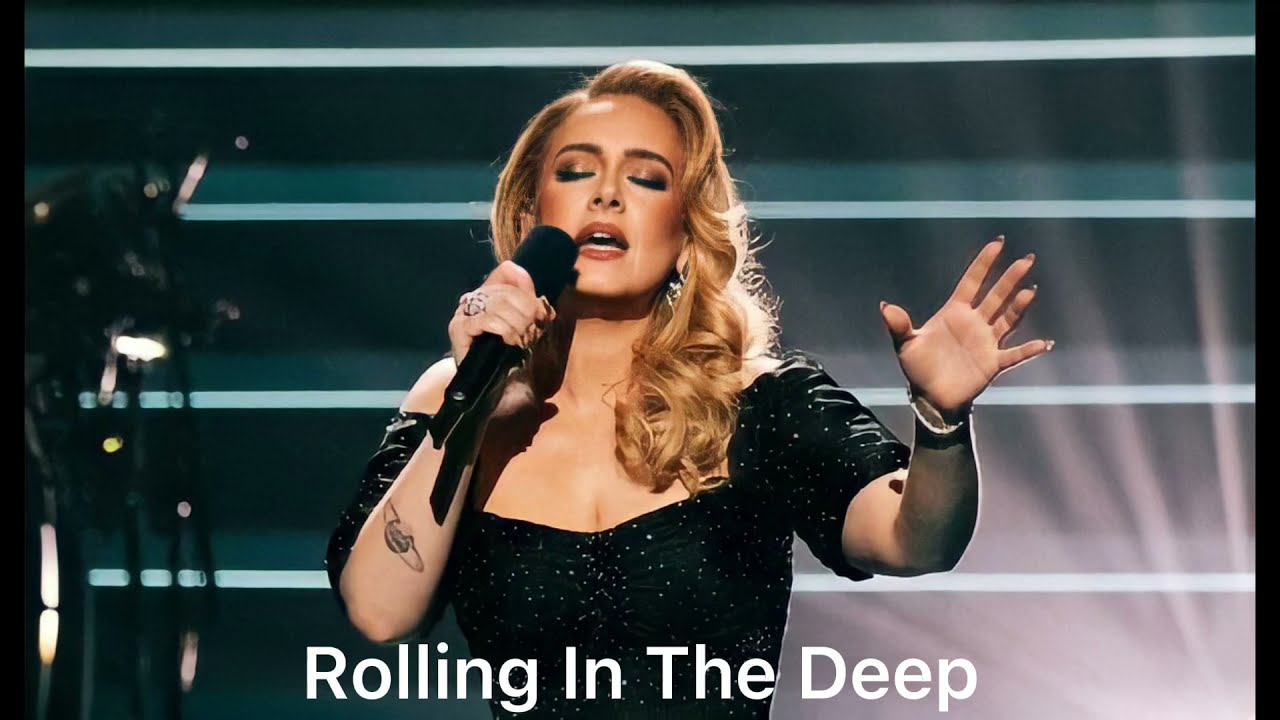 Rolling In The Deep (Adele) - Live Performance