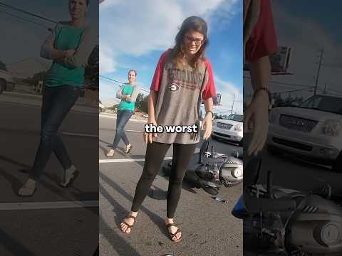 Karen HIT Him At A TRAFFIC Light... ๐ฑ