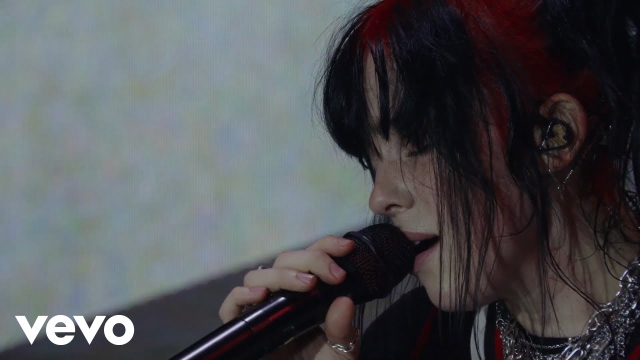 Billie Eilish Performs 'What Was I Made For?' at Lollapalooza 2023 ๐ค