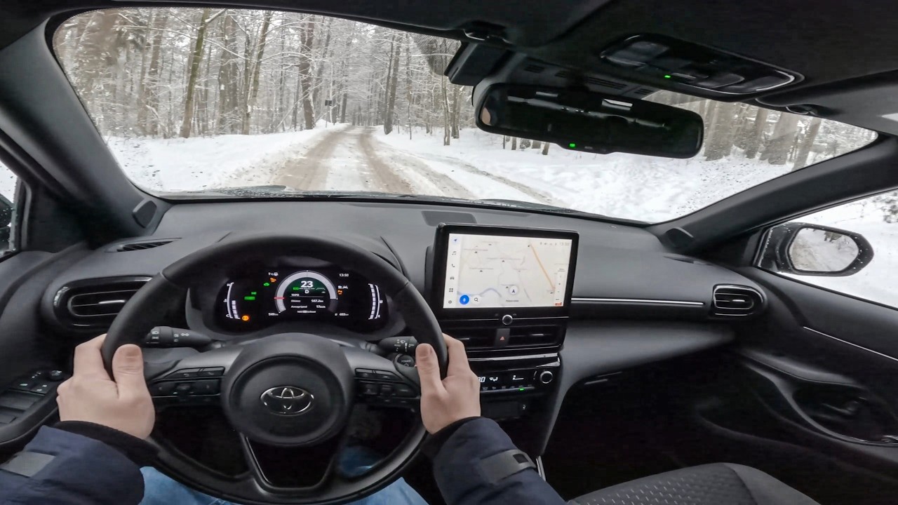 2026 TOYOTA YARIS CROSS | POV TEST DRIVE