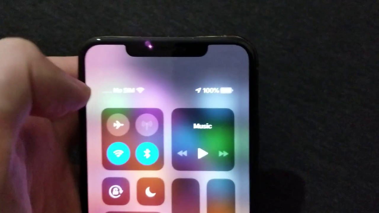 Turn Off Brightness & Auto Brightness on iPhone XS/XR