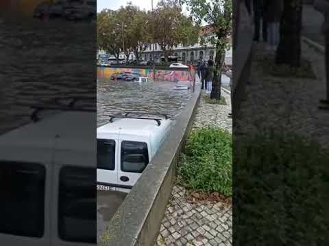 Chuva Forte em Portugal Lisboa 🇵🇹