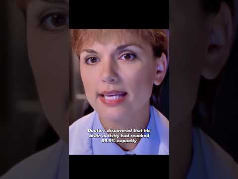 The man accidentally triggered an alien mechanism. #Movie #drama #recap