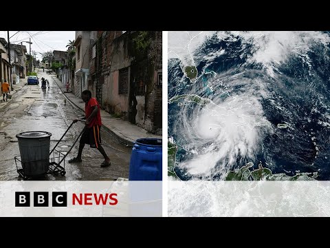 Hurricane Melissa closes in on Jamaica | BBC News