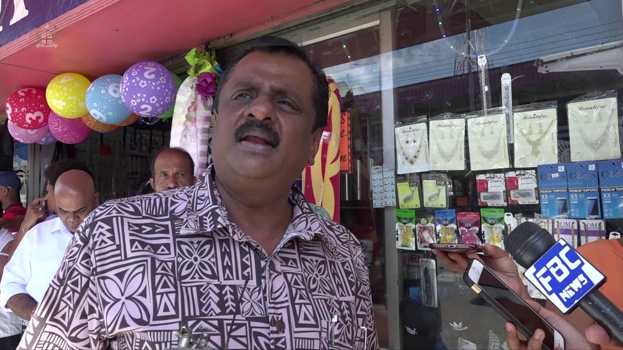 Fijian Minister Hands Over Wages to Labasa Workers 💼