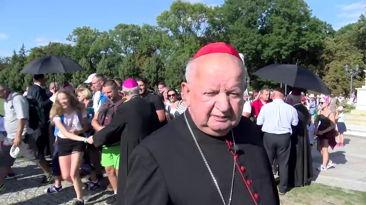Kard. Stanisław Dziwisz wspiera abpa Marka Jędraszewskiego na Jasnej Górze (2019) ✝️