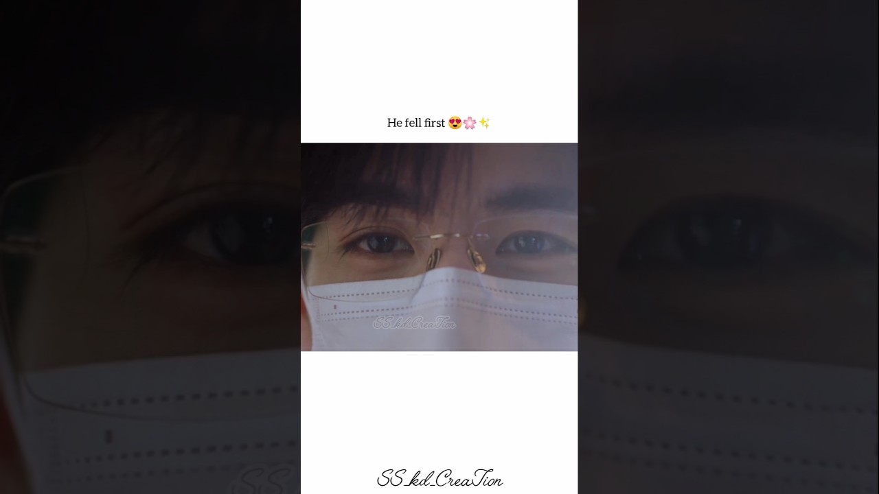 He Can't Help Falling for Her 😍✨ | Heartfelt Moments in C-Drama #ZhangLingHe