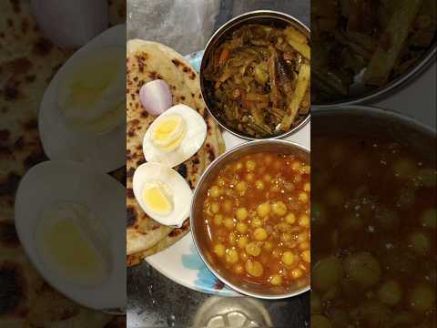 Paratha Ghugni & Egg in Breakfast #shorts #ytshorts