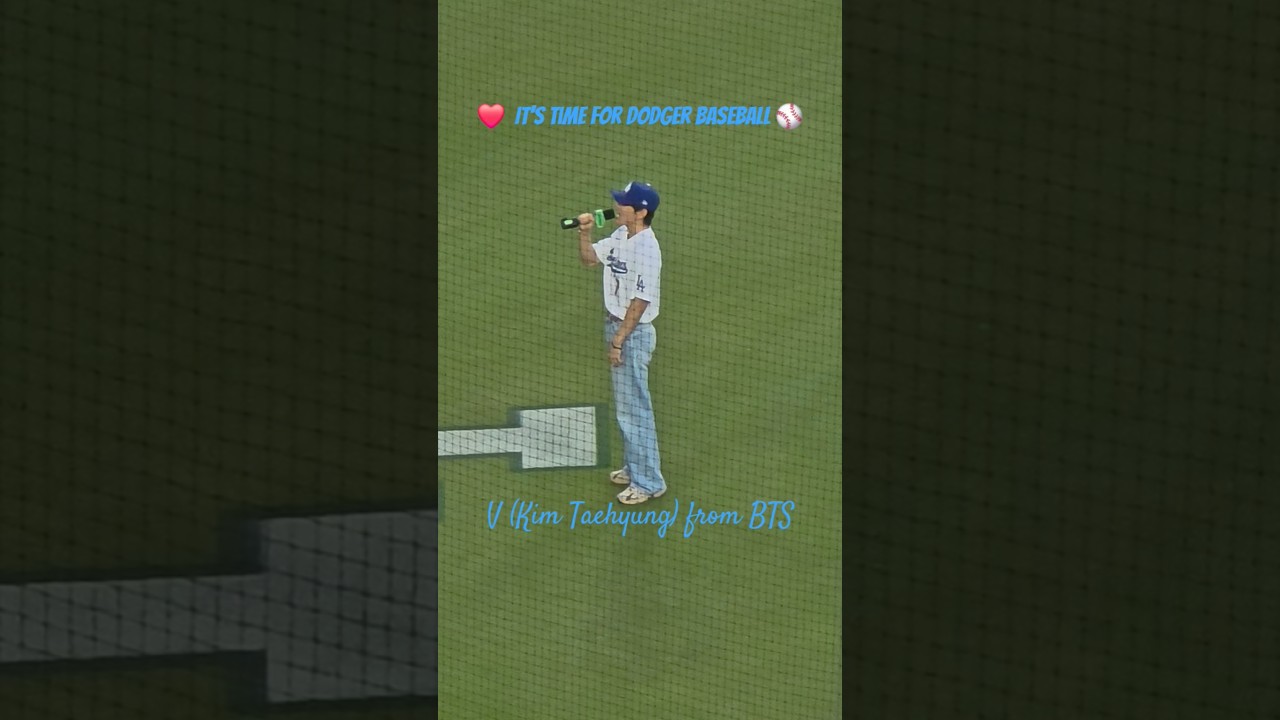 V from BTS Cheers for Dodgers Baseball ⚾️