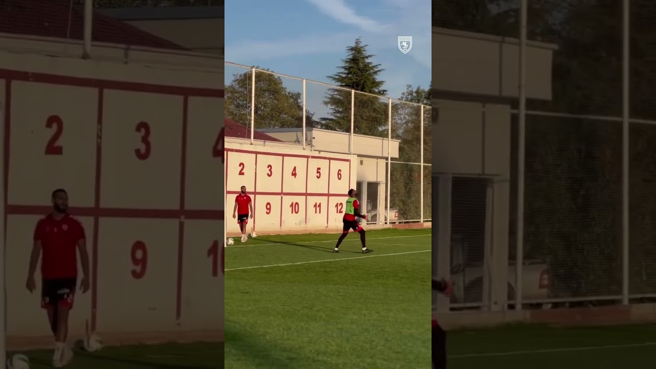 Ntcham in Goal! 👀