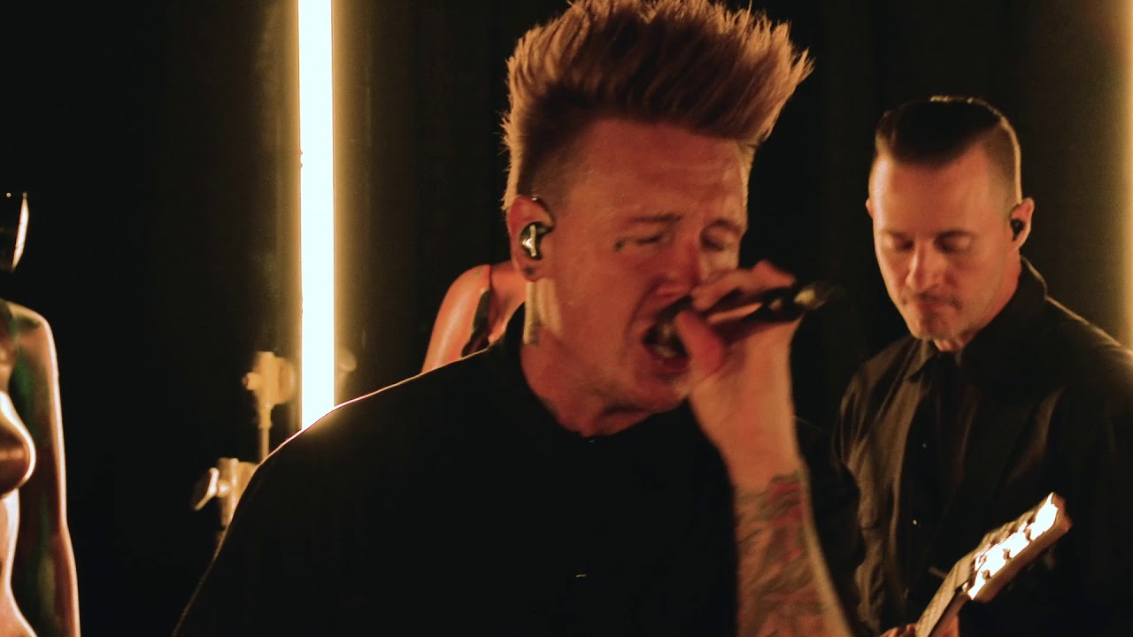 Papa Roach - Binge (INFEST IN-Studio) Live 2020 🎸 | Exclusive Performance