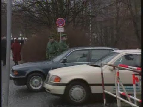 Perry Calls for NATO Tension-Relief Commission 🇩🇪