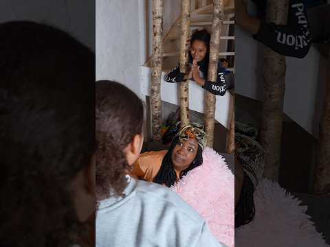 Grandir entre deux frères, c’est un sport de combat. #humour #familyfun #shorts #funny #short #fyp