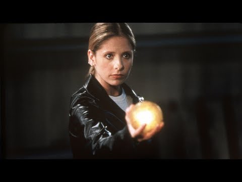 11 Small Details You Only Notice Rewatching Buffy The Vampire Slayer