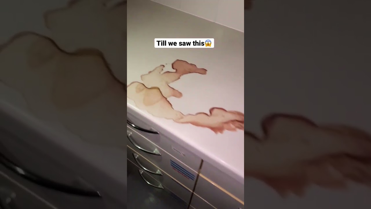 Abandoned Haunted Hospital 😱