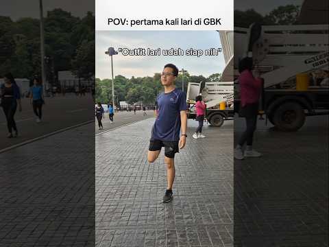 Outfit udah siap, tapi nafas belum siap 😂 #lari #outfitlari #jogging #joggingoutfit #gbk #richiew