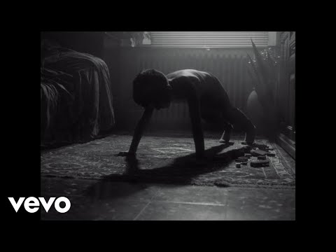 Marracash - SPORT - I muscoli ft. Luchè