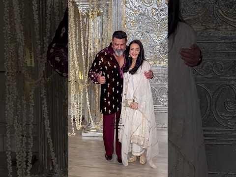 Beautiful #preityzinta & #bobbydeol Together At #diwali party 😍 #ytshorts #trendingshorts #shorts