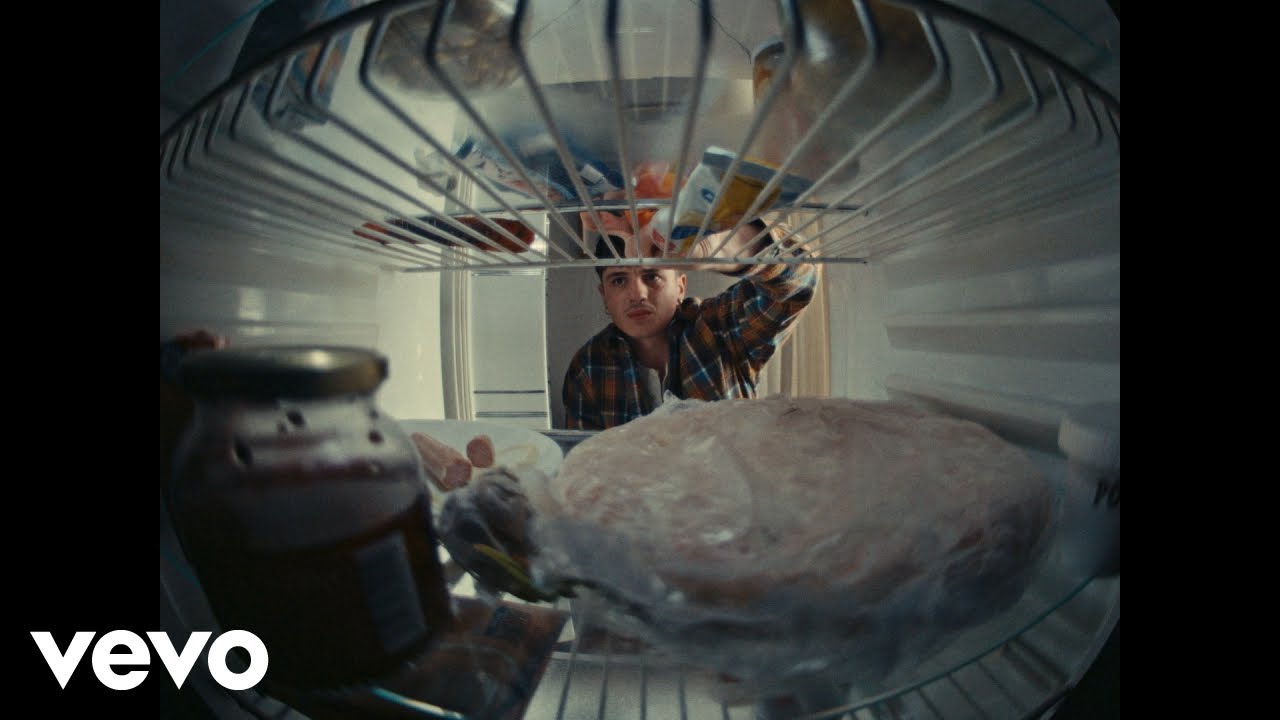 Olly & Juli - A Noi Non Serve Far L'Amore 🎶 | Visual Video & Full Song