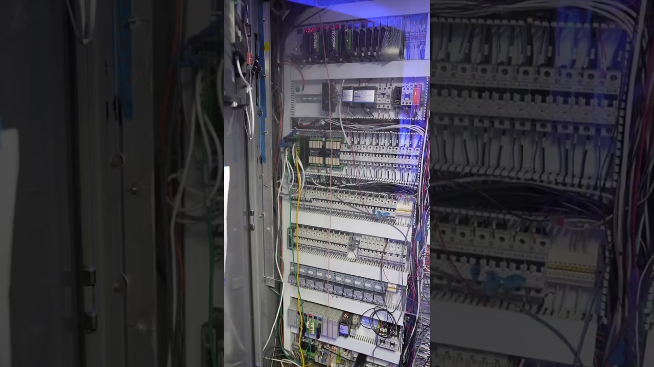 Distribution Board for 17,000-Gallon Aquarium 🐠