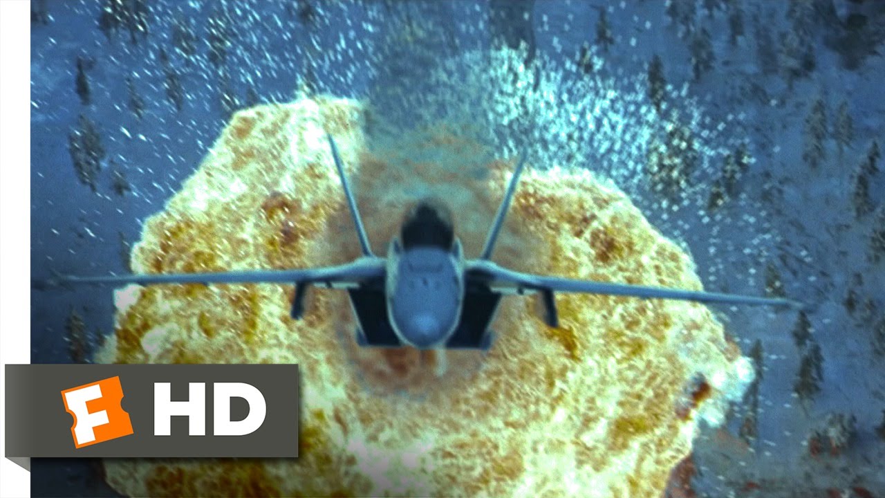 Intense Missile Chase Scene from Behind Enemy Lines (2001) 🎬
