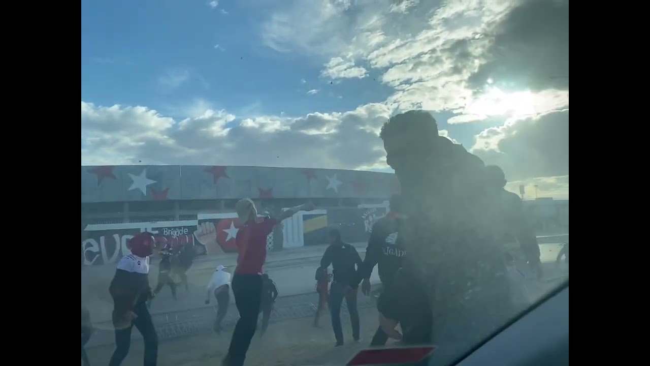 جماهير النجم الرياضي الساحلي تساند الفريق ضد الشرطة التونسية ⚽