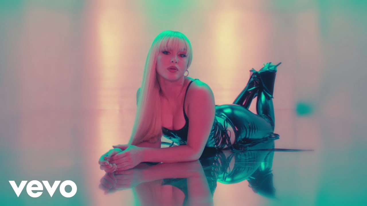 Zara Larsson's Electrifying New Music Video 'WOW' 🎶