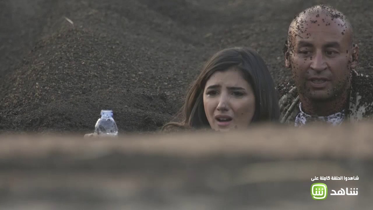 مي عمر تتعرض لغضب رامز وترد عليه بالرمل 😲