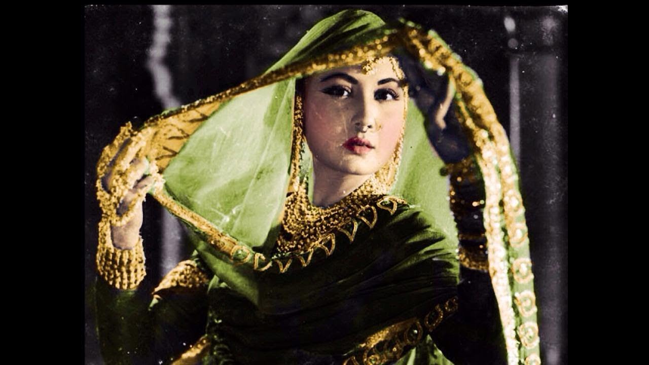 Meena Kumari: The Tragedy Queen's Memories 😢